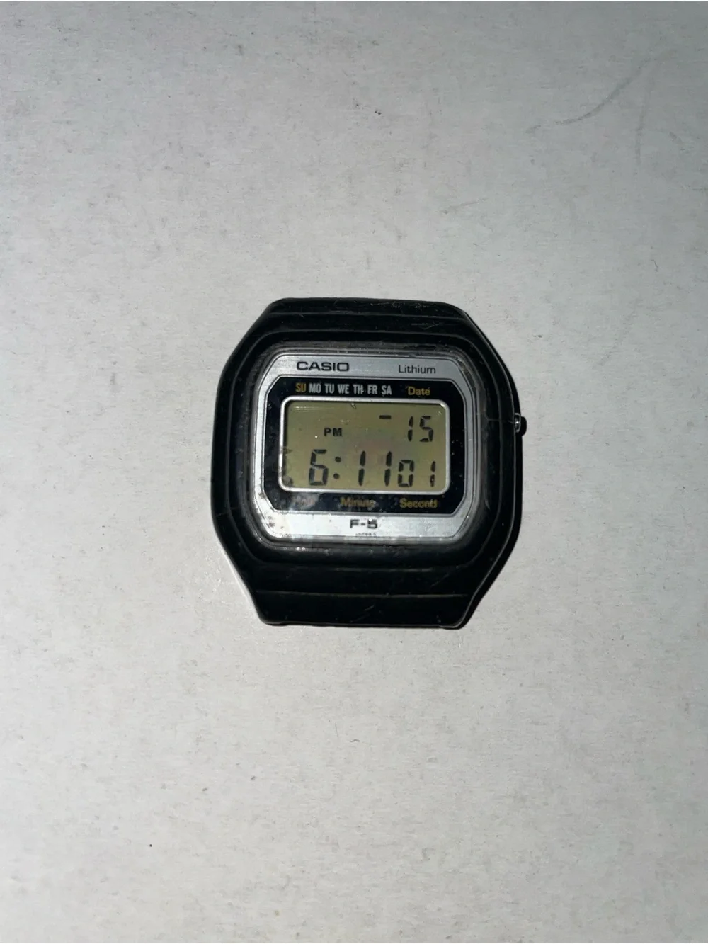 Vintage Casio F-5 Quartz Digital Casio Men’s Watch ( Read Description)